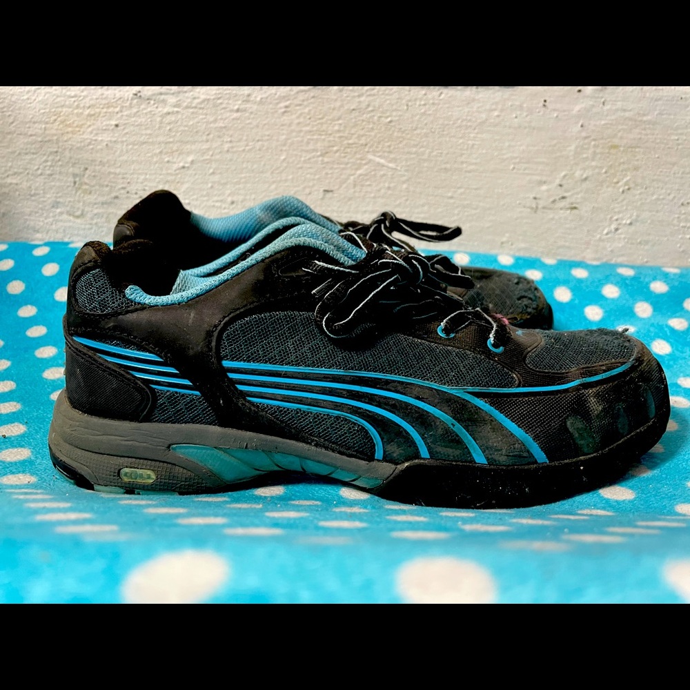 Women’s Steel Toed Puma Sneaker